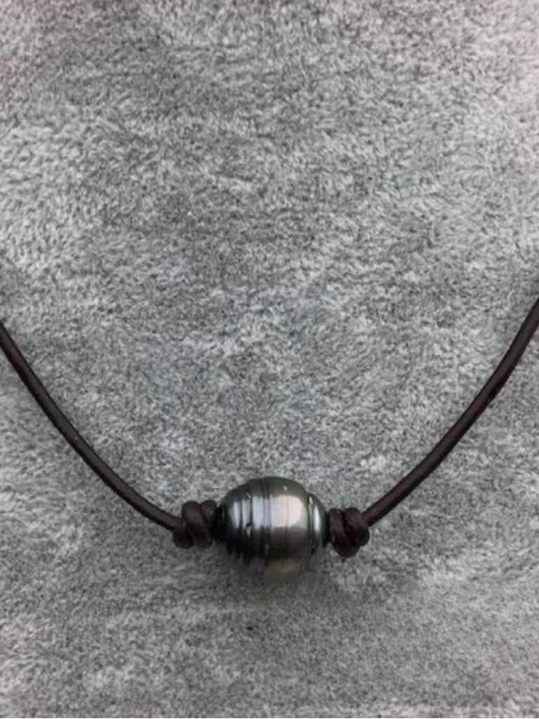 Black Tahitian Freshwater Pearl Pendant Necklace On Leather Cord